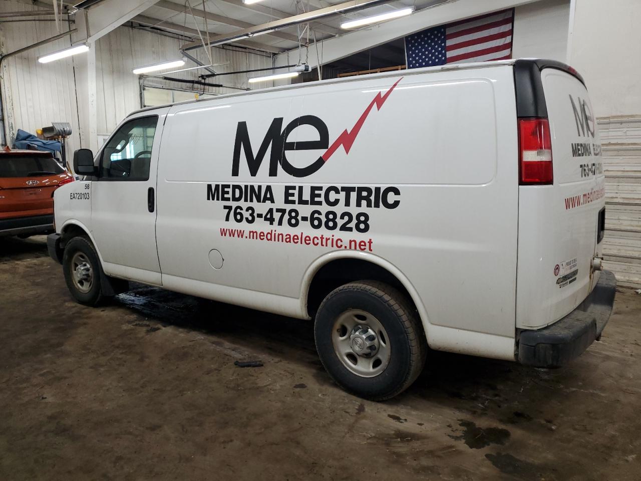 2016 Chevrolet Express VIN 1GCWGAFF1G1212479 Copart auction photo, minor dent/scratches damage thumbnail 2