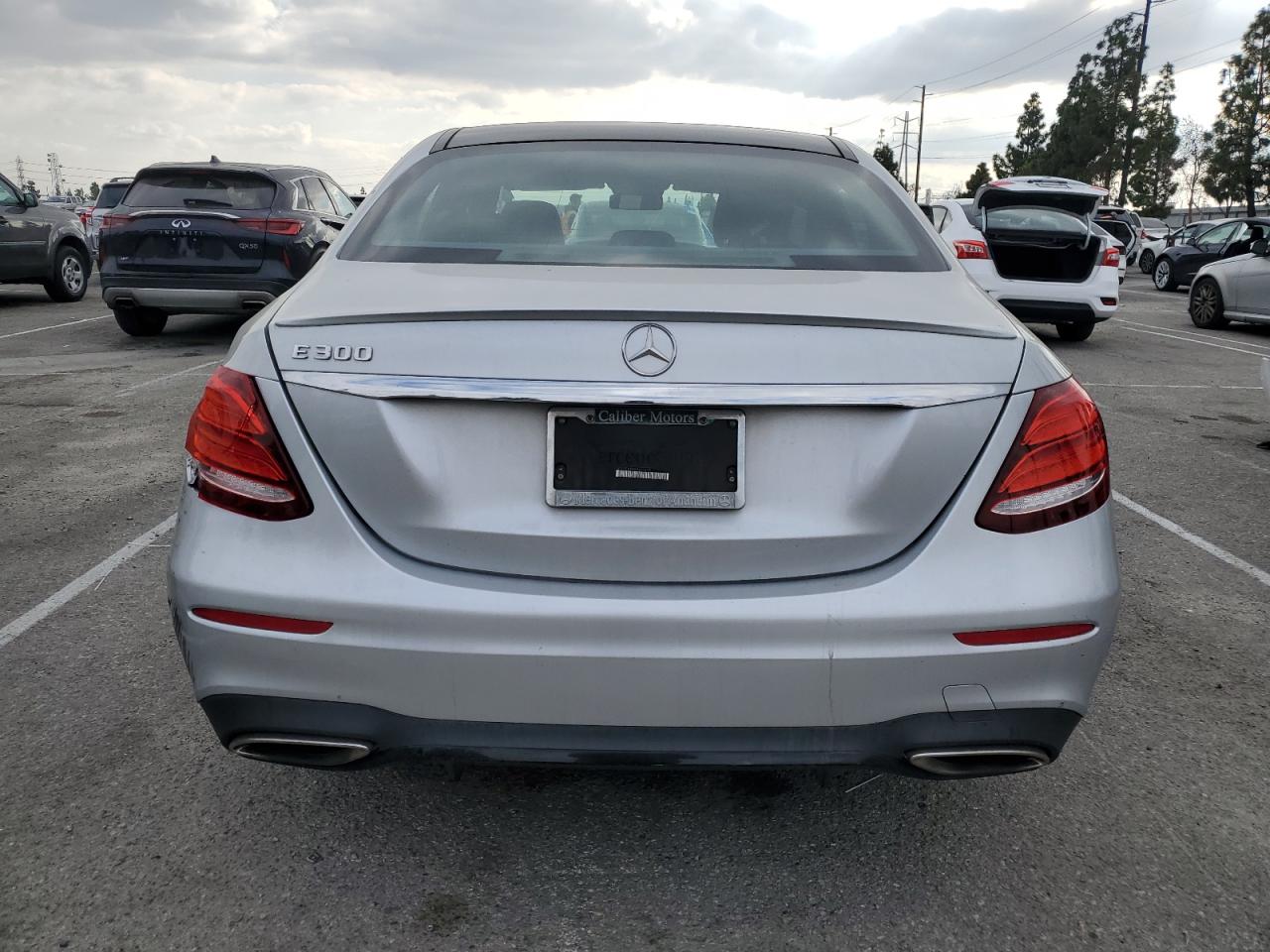 2019 Mercedes-Benz E-klasse VIN WDDZF4JB6KA601610 Copart auction photo, side / rear end damage thumbnail 6