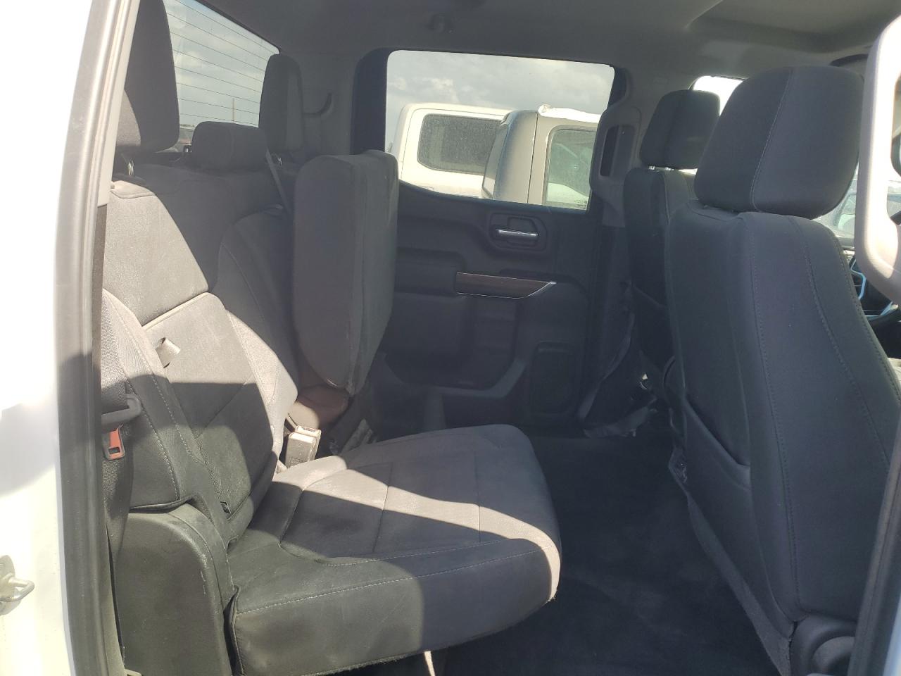 2019 Chevrolet Silverado VIN 1GCUYEED9KZ342810 Copart auction photo, water/flood damage thumbnail 10