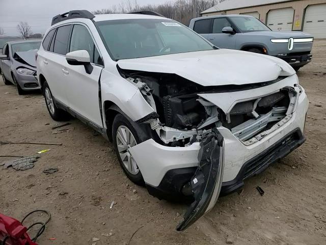 2019 Subaru Outback VIN 4S4BSAFC0K3381792 Copart auction photo, front end damage thumbnail 10