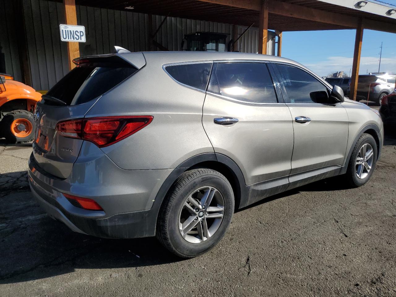2017 Hyundai Santa Fe VIN 5NMZT3LB4HH046200 Copart auction photo, biohazard/chemical / minor dent/scratches damage thumbnail 3