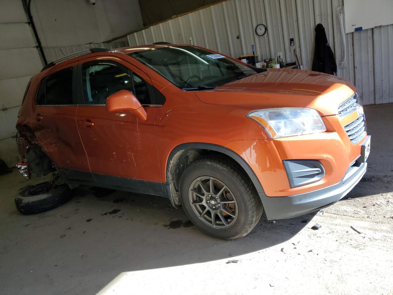 2015 Chevrolet Trax VIN KL7CJRSBXFB060911 Copart auction photo, side / rear end damage thumbnail 4