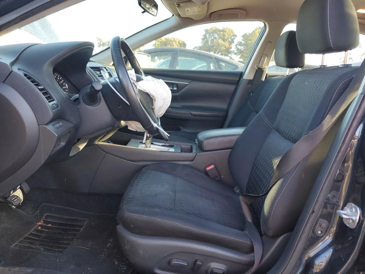 2017 Nissan Altima VIN 1N4AL3AP8HC116345 Copart auction photo, front end damage thumbnail 7