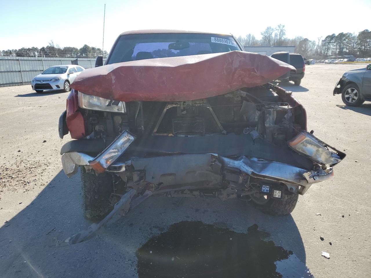 2004 Chevrolet Silverado VIN 2GCEK19T741256441 Copart auction photo, front end / mechanical damage thumbnail 5