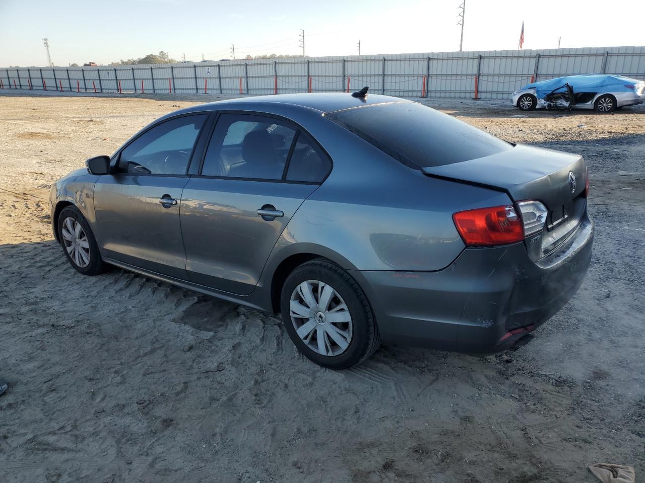2014 Volkswagen Jetta VIN 3VWD17AJ8EM263630 Copart auction photo, front end damage thumbnail 2