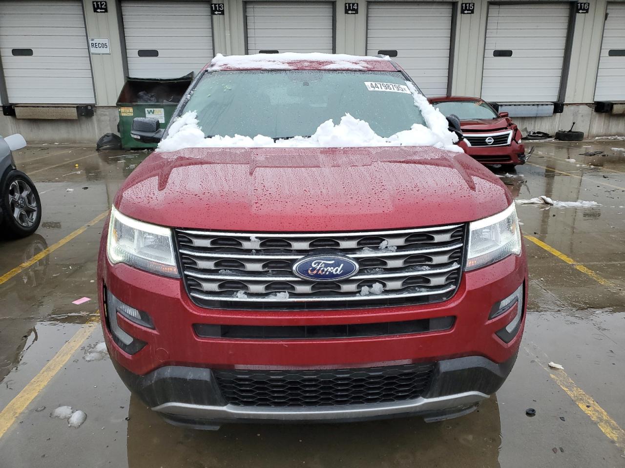 2017 Ford Explorer VIN 1FM5K8D85HGE02576 Copart auction photo, side / rear end damage thumbnail 5