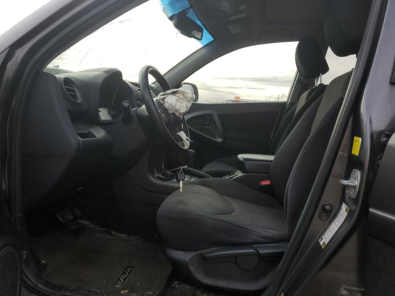 2011 Toyota RAV 4 VIN 2T3WF4DV3BW075120 Copart auction photo, front end / minor dent/scratches damage thumbnail 7