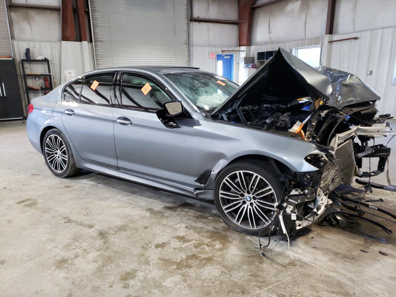 2018 BMW 5er VIN WBAJE7C51JWC57110 Copart auction photo, front end / side damage thumbnail 4