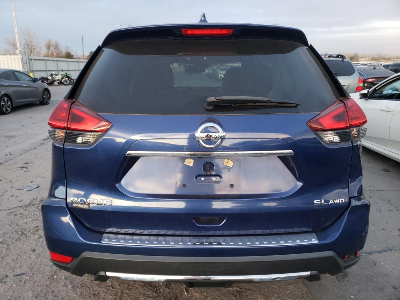 2017 Nissan Rogue VIN 5N1AT2MV5HC771587 Copart auction photo, rear end / hail damage thumbnail 6