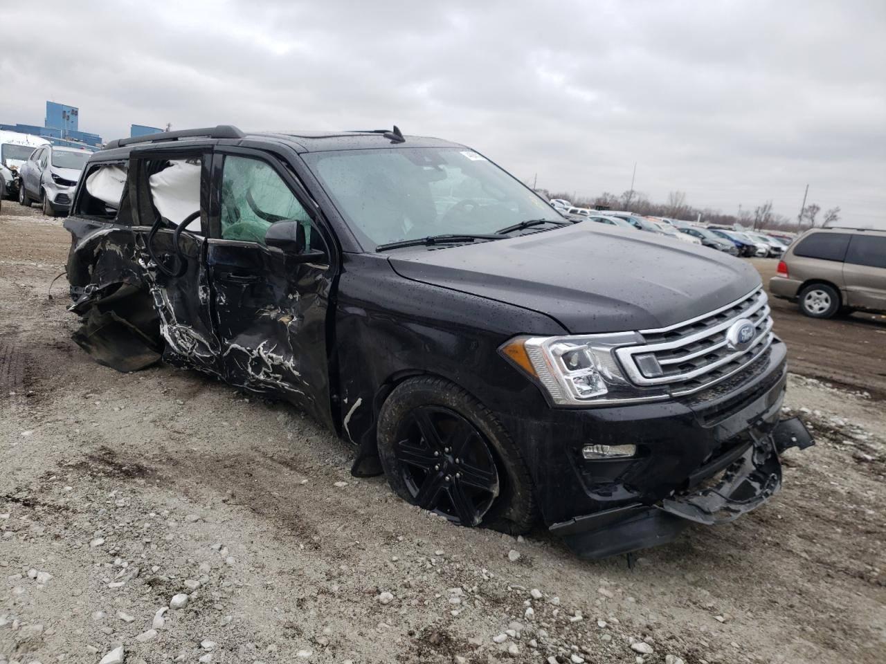 2021 Ford Expedition VIN 1FMJU1JT2MEA43900 Copart auction photo, all over damage thumbnail 4