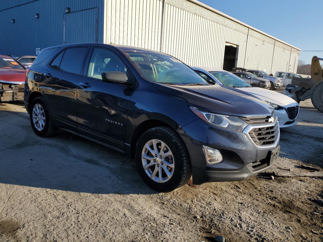 2019 Chevrolet Equinox VIN 3GNAXSEV9KL263603 Copart auction photo, side / minor dent/scratches damage thumbnail 4