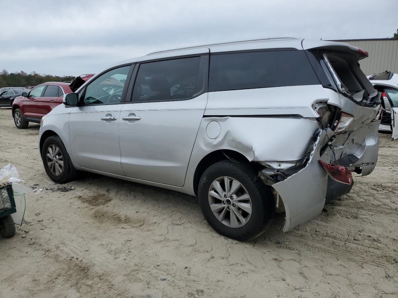 2018 KIA Sedona VIN KNDMB5C1XJ6346357 Copart auction photo, rear end damage thumbnail 2