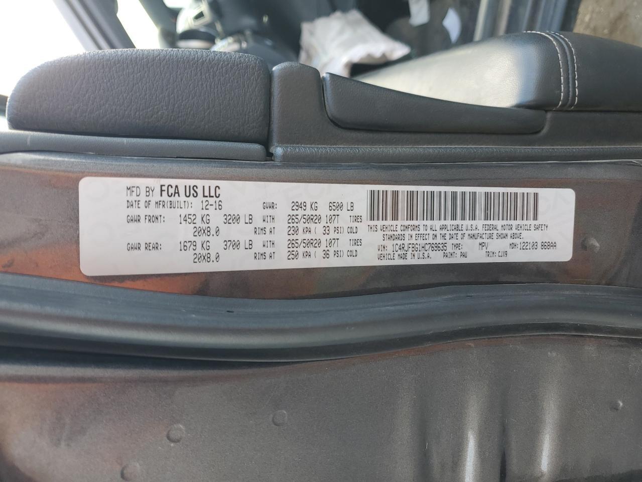 2017 Jeep Grand Cherokee VIN 1C4RJFBG1HC769635 Copart auction photo, front end / side damage thumbnail 14