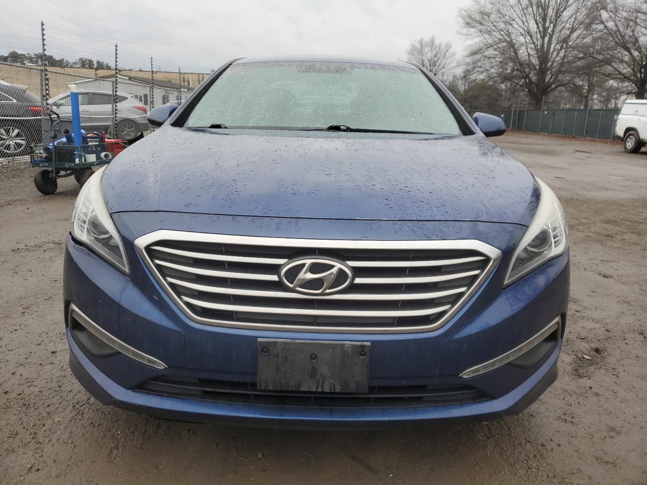 2015 Hyundai Sonata VIN 5NPE24AF1FH038326 Copart auction photo, rear end / minor dent/scratches damage thumbnail 5