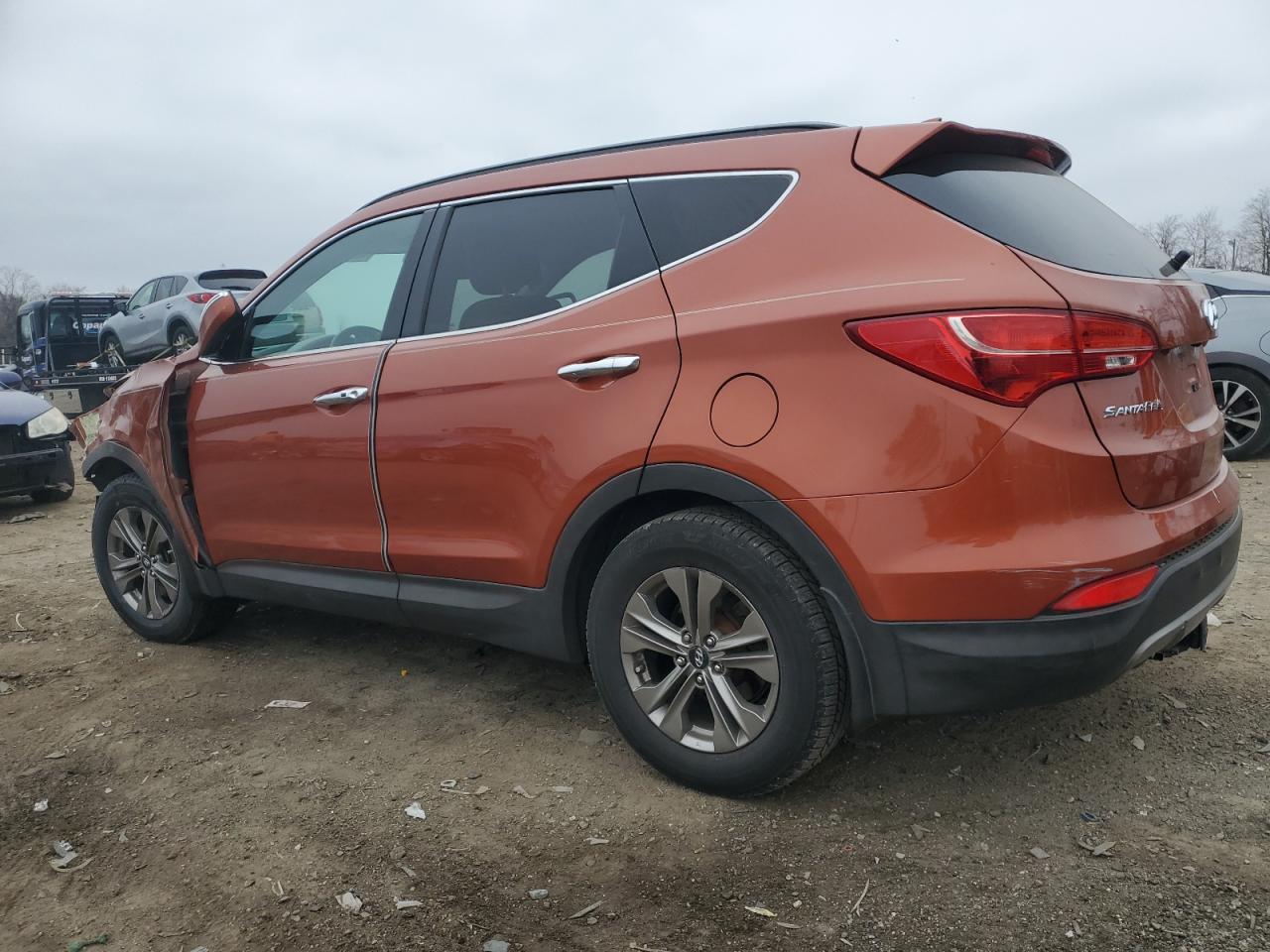 2015 Hyundai Santa Fe VIN 5XYZUDLB8FG280897 Copart auction photo, front end damage thumbnail 2