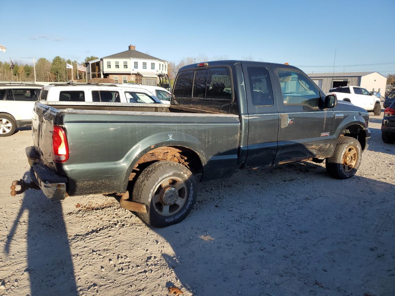 2006 Ford F250 VIN 1FTSX21P76EA04604 Copart auction photo, frame damage / minor dent/scratches damage thumbnail 3