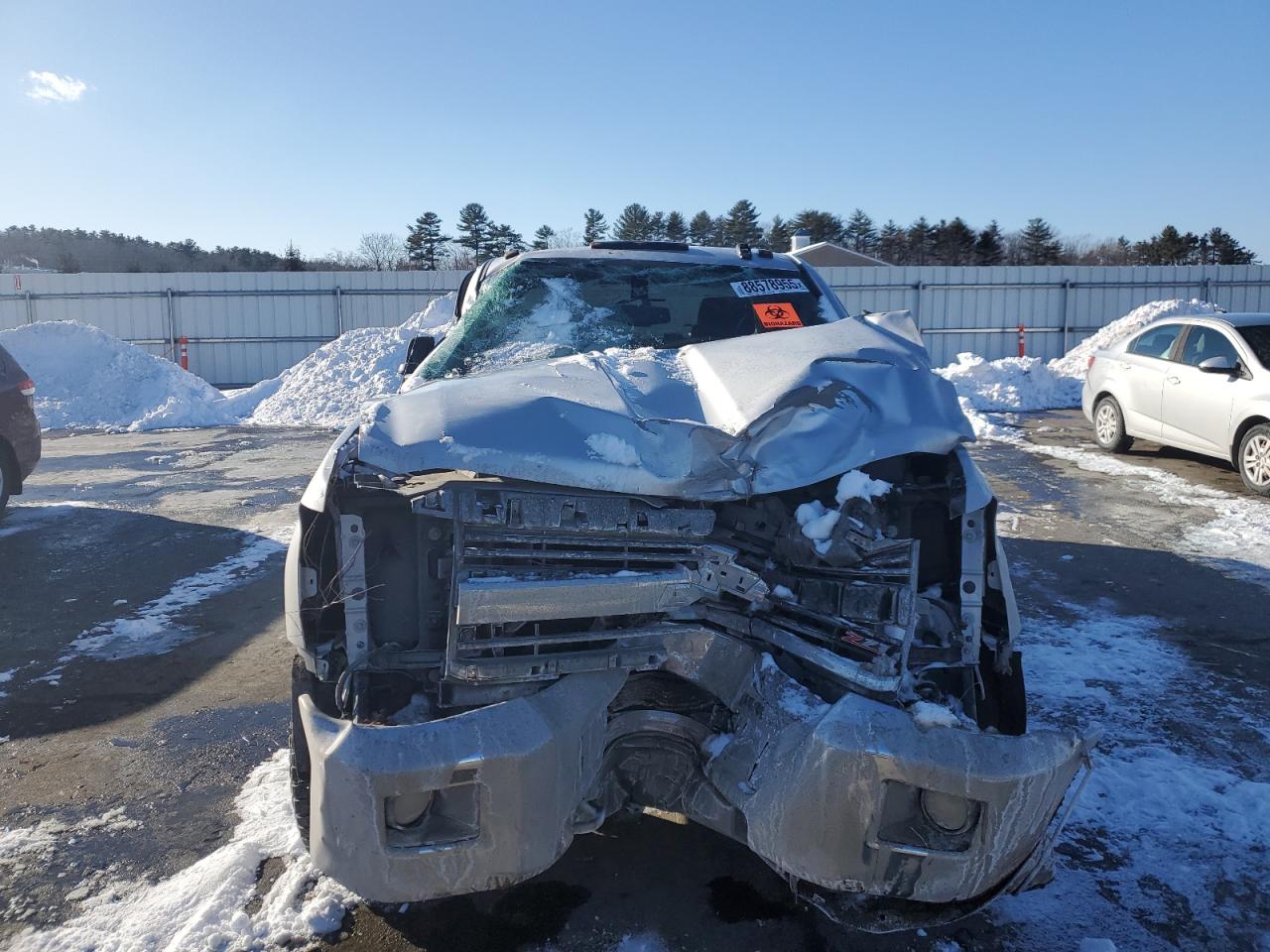 2015 Chevrolet Silverado VIN 1GC1KVEG4FF566931 Copart auction photo, front end damage thumbnail 5