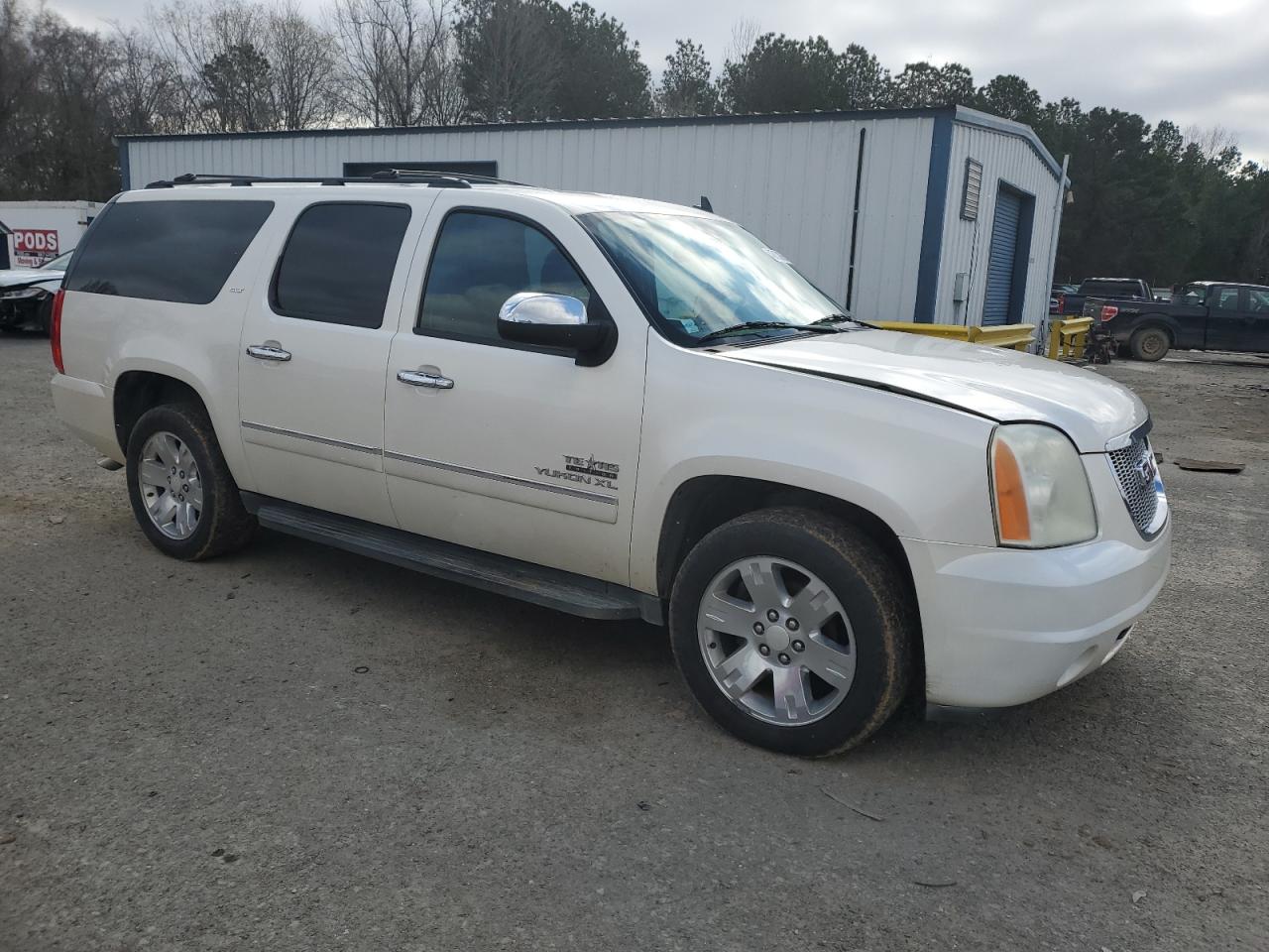 2012 GMC Yukon VIN 1GKS1KE03CR127372 Copart auction photo, front end damage thumbnail 4