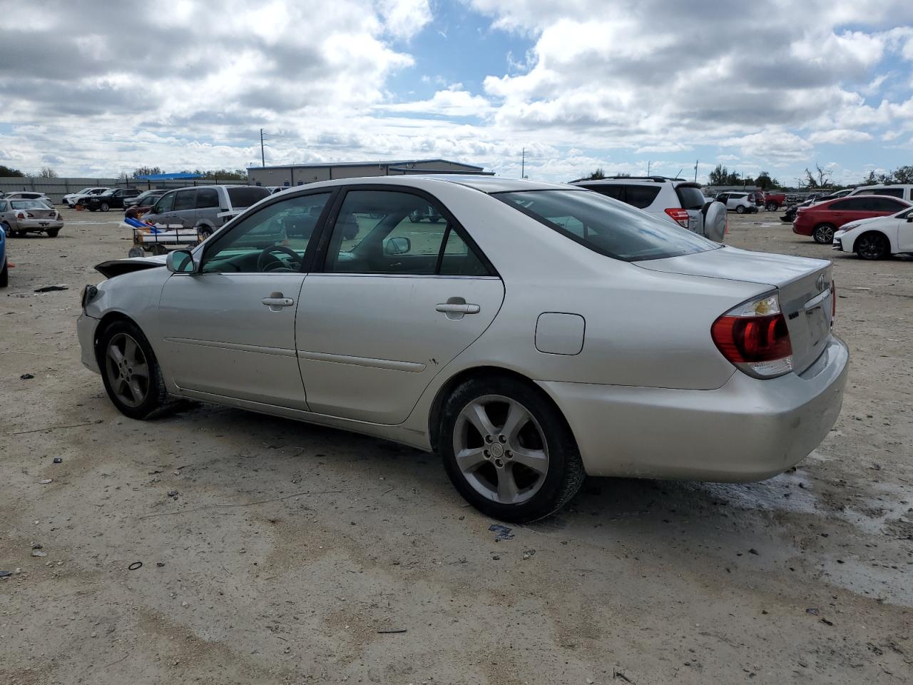 2006 Toyota Camry VIN 4T1BA32K06U510075 Copart auction photo, front end damage thumbnail 2