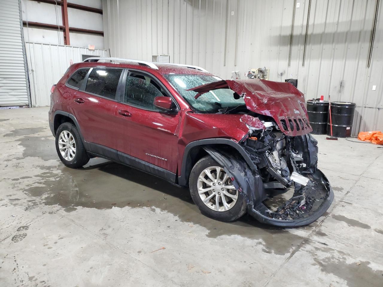 2020 Jeep Grand Cherokee VIN 1C4PJMCB0LD617881 Copart auction photo, front end damage thumbnail 4