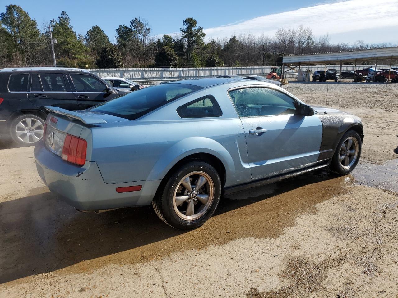 2006 Ford Mustang VIN 1ZVFT80N765128188 Copart auction photo, front end / rear end damage thumbnail 3