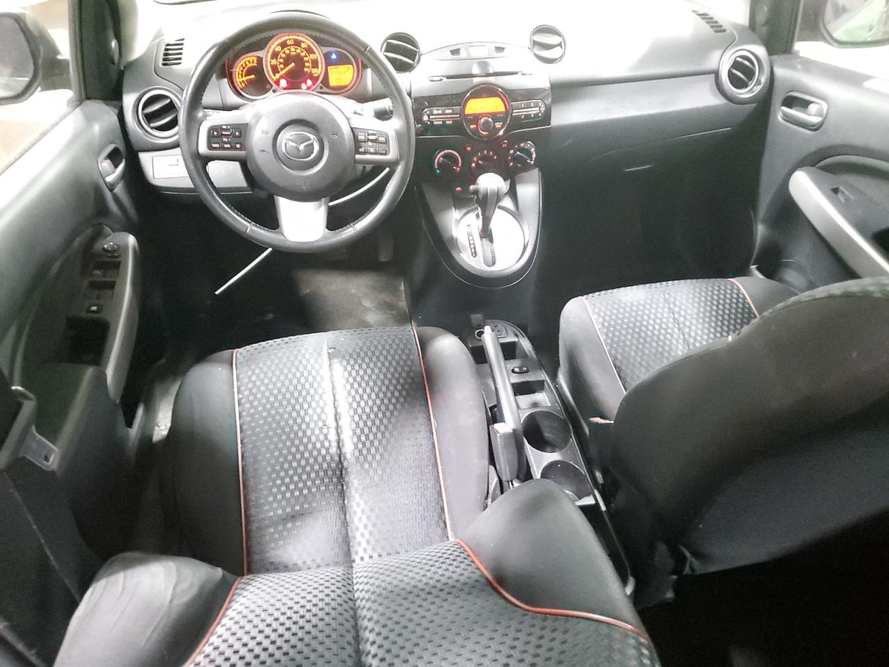 2011 Mazda 2 VIN JM1DE1HZ3B0130224 Copart auction photo, normal wear damage thumbnail 8