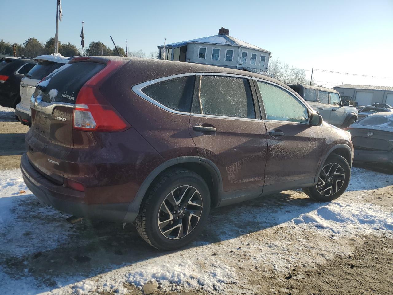 2016 Honda CR-V VIN 2HKRM4H48GH679457 Copart auction photo, front end damage thumbnail 3