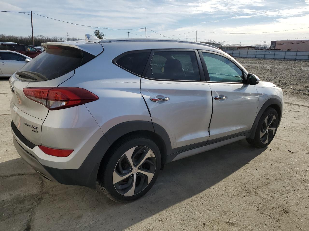 2018 Hyundai Tucson VIN KM8J3CA28JU812357 Copart auction photo, front end / side damage thumbnail 3