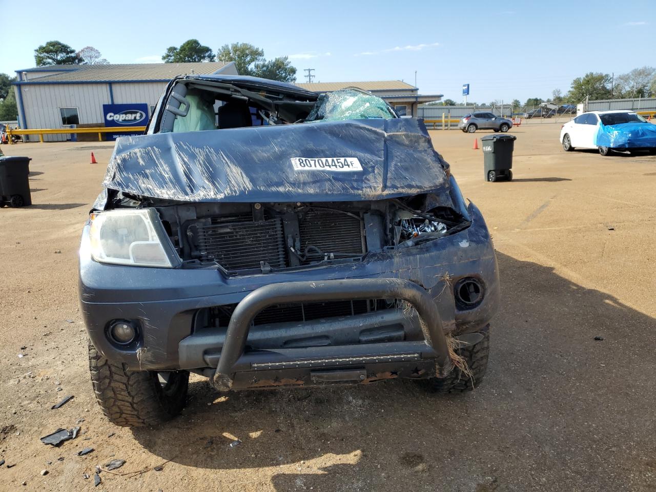 2017 Nissan Navara (Frontier) VIN 1N6DD0FV0HN777413 Copart auction photo, rollover / all over damage thumbnail 5