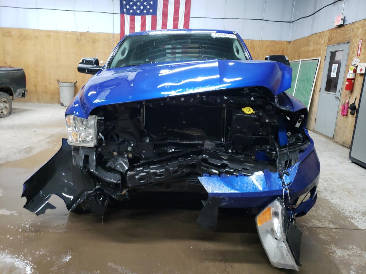 2014 RAM 1500 VIN 1C6RR7FT0ES369676 Copart auction photo, front end / minor dent/scratches damage thumbnail 5