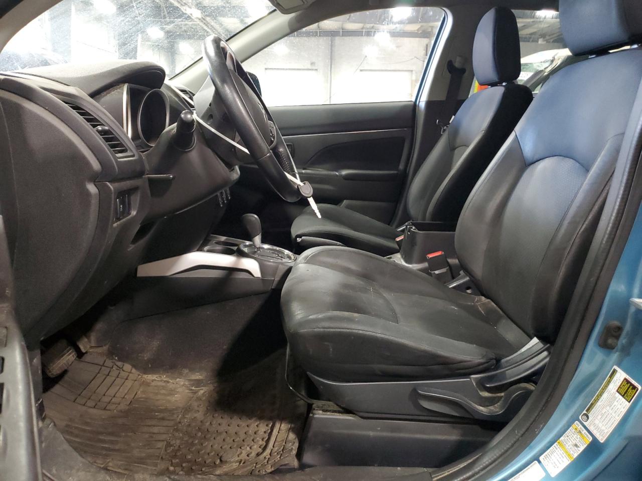 2014 Mitsubishi Outlander VIN 4A4AP3AU2EE015329 Copart auction photo, side / rear end damage thumbnail 7