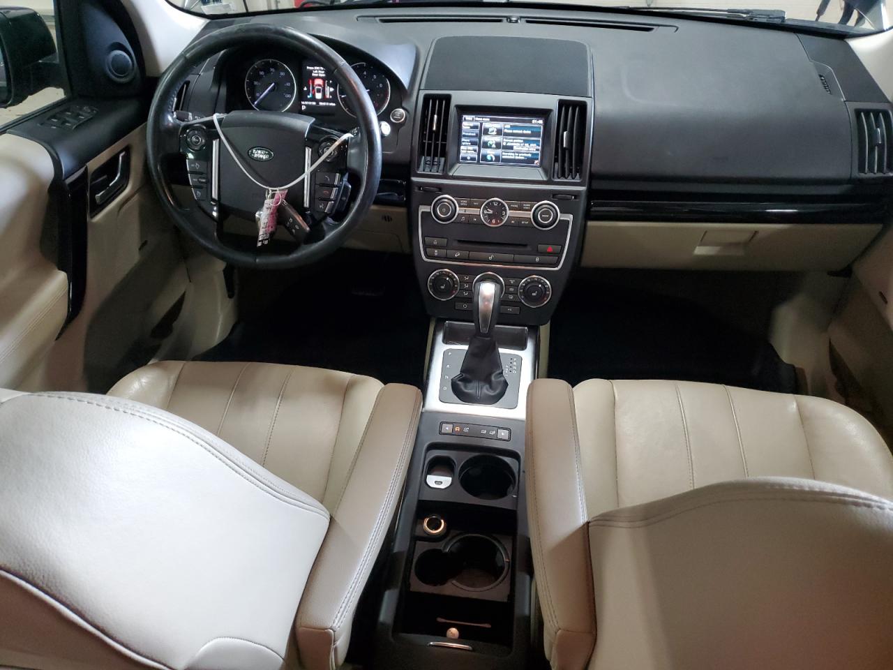2015 Land Rover LR2 VIN SALFP2BG9FH432472 Copart auction photo, front end damage thumbnail 8