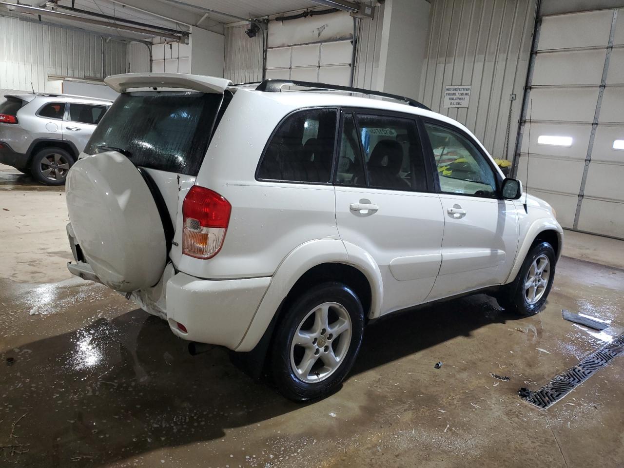 2002 Toyota RAV 4 VIN JTEHH20VX20159142 Copart auction photo, rear end damage thumbnail 3