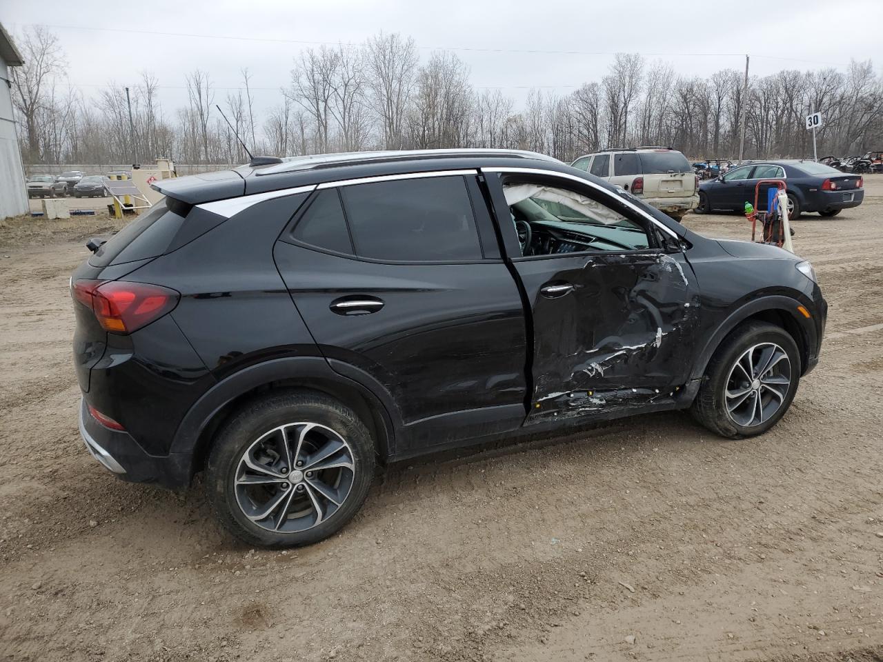2021 Buick Encore VIN KL4MMGSL8MB132854 Copart auction photo, side / minor dent/scratches damage thumbnail 3