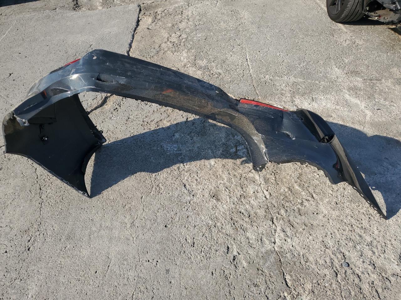 2021 BMW M4 VIN WBA13AR05MCF92780 Copart auction photo, rear end / front end damage thumbnail 12