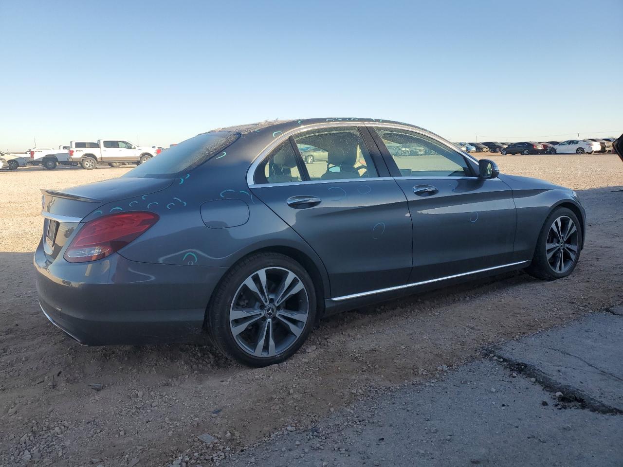 2018 Mercedes-Benz C-klasse VIN 55SWF4JB8JU242987 Copart auction photo, hail damage thumbnail 3
