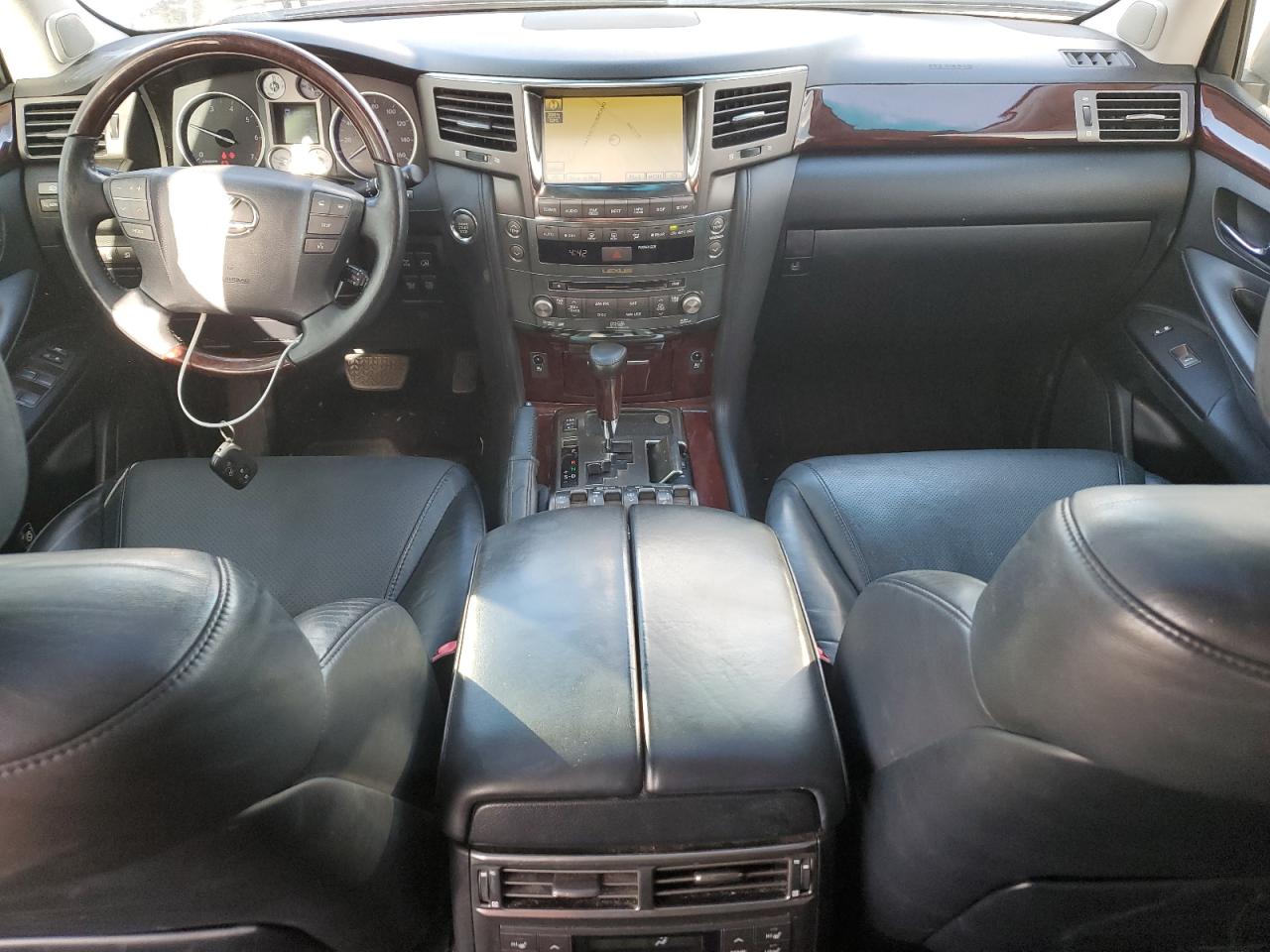 2011 Lexus LX VIN JTJHY7AX9B4076440 Copart auction photo, front end / minor dent/scratches damage thumbnail 8