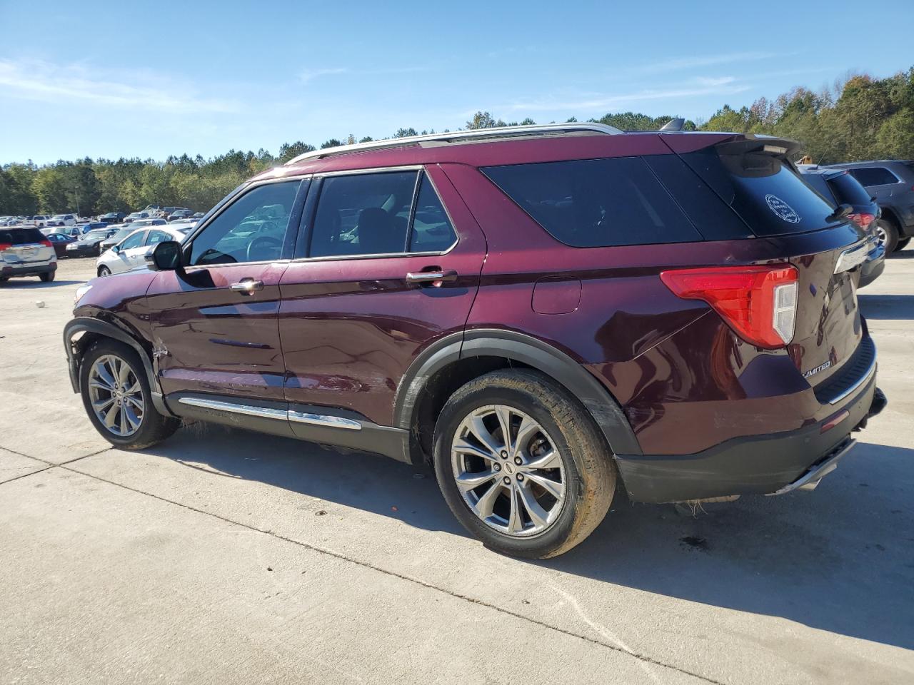 2022 Ford Explorer VIN 1FMSK7FH7NGA74857 Copart auction photo, front end damage thumbnail 2