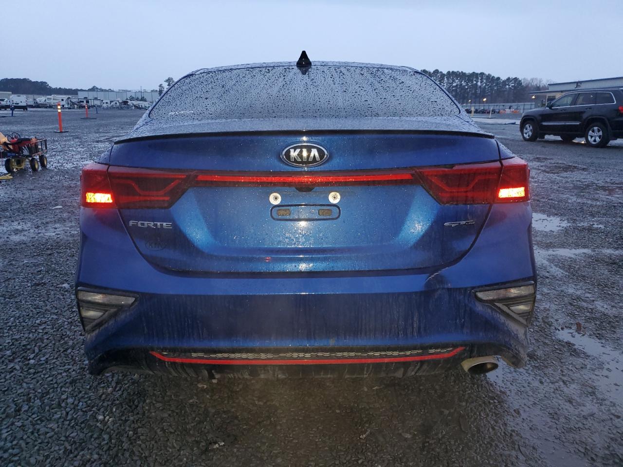 2021 KIA Forte VIN 3KPF34AD5ME387099 Copart auction photo, undercarriage / front end damage thumbnail 6