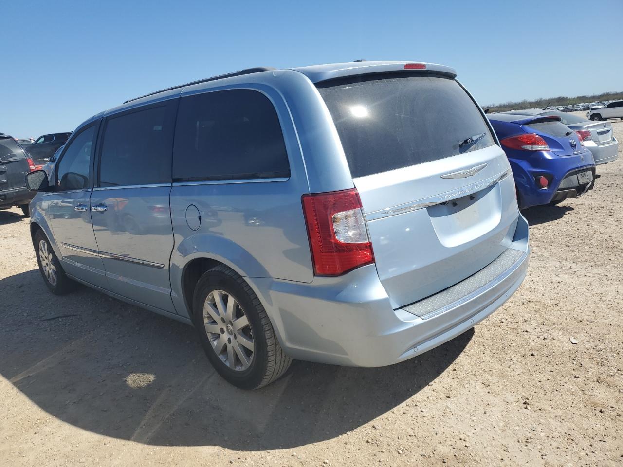 2012 Chrysler Town & Country VIN 2C4RC1CG5CR338579 Copart auction photo, minor dent/scratches damage thumbnail 2