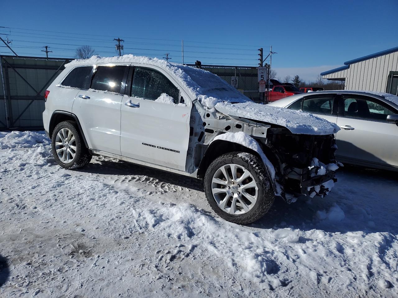 2017 Jeep Grand Cherokee VIN 1C4RJFBG5HC738582 Copart auction photo, front end damage thumbnail 4