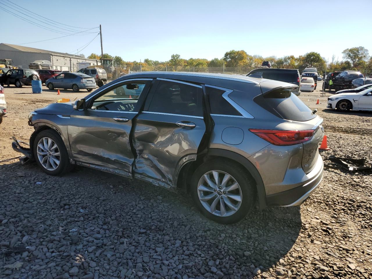 2019 Infiniti QX50 VIN 3PCAJ5M37KF113578 Copart auction photo, side / front end damage thumbnail 2