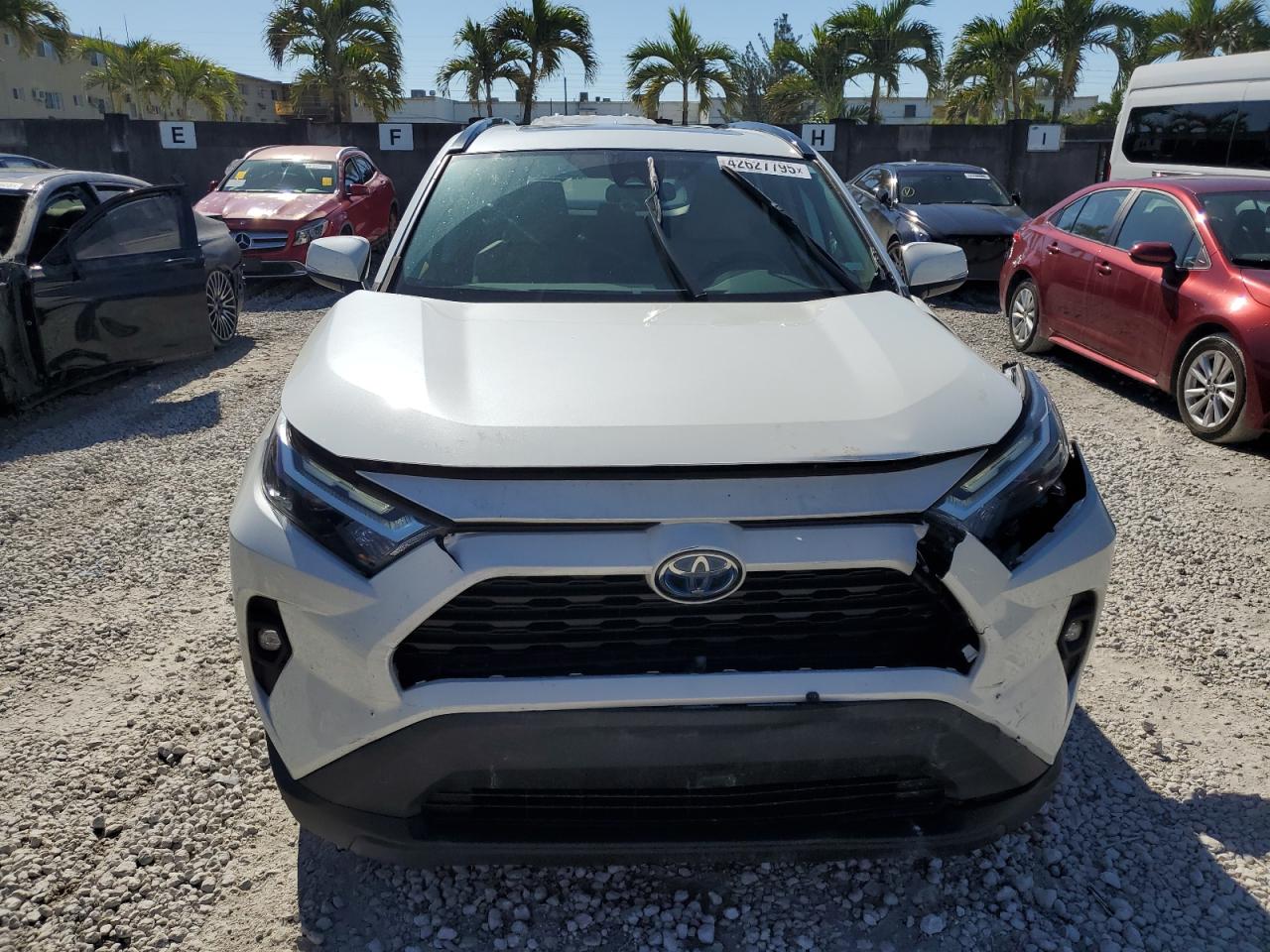 2022 Toyota RAV 4 VIN 4T3B6RFV2NU074974 Copart auction photo, front end / rear end damage thumbnail 5
