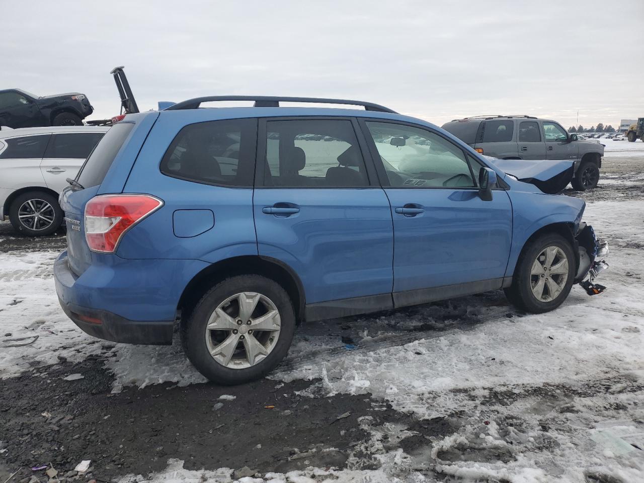 2016 Subaru Forester VIN JF2SJADC0GH479887 Copart auction photo, front end damage thumbnail 3