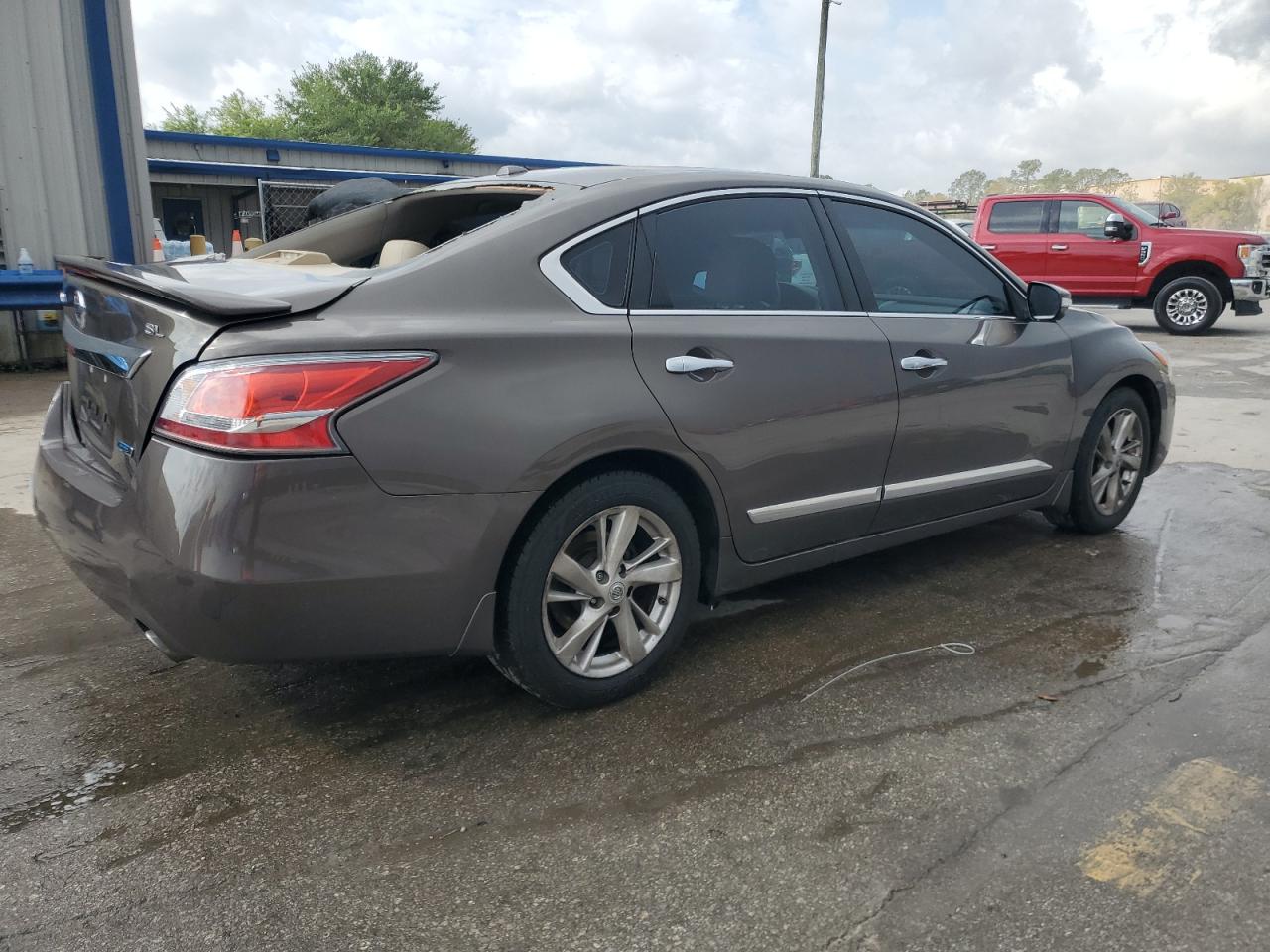 2014 Nissan Altima VIN 1N4AL3AP1EC266664 Copart auction photo, rear end / side damage thumbnail 3