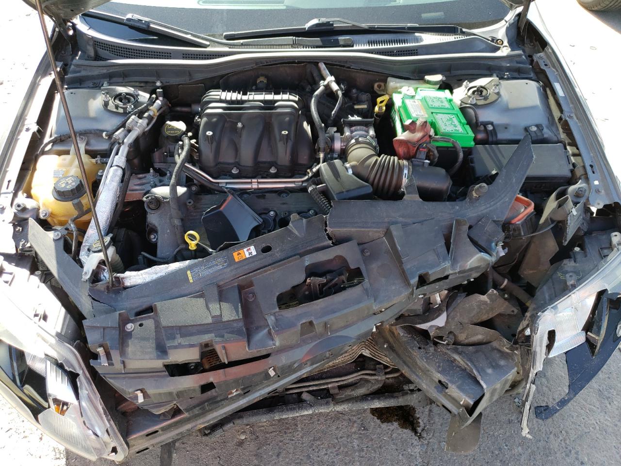 2010 Ford Fusion VIN 3FAHP0HG4AR141225 Copart auction photo, front end / hail damage thumbnail 11