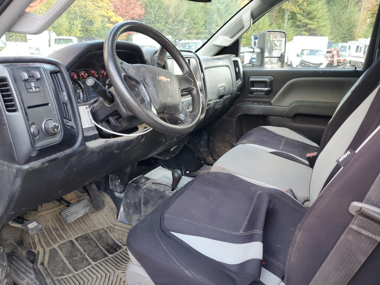 2018 Chevrolet Silverado VIN 1GB3KYCY0JF208972 Copart auction photo, water/flood damage thumbnail 8