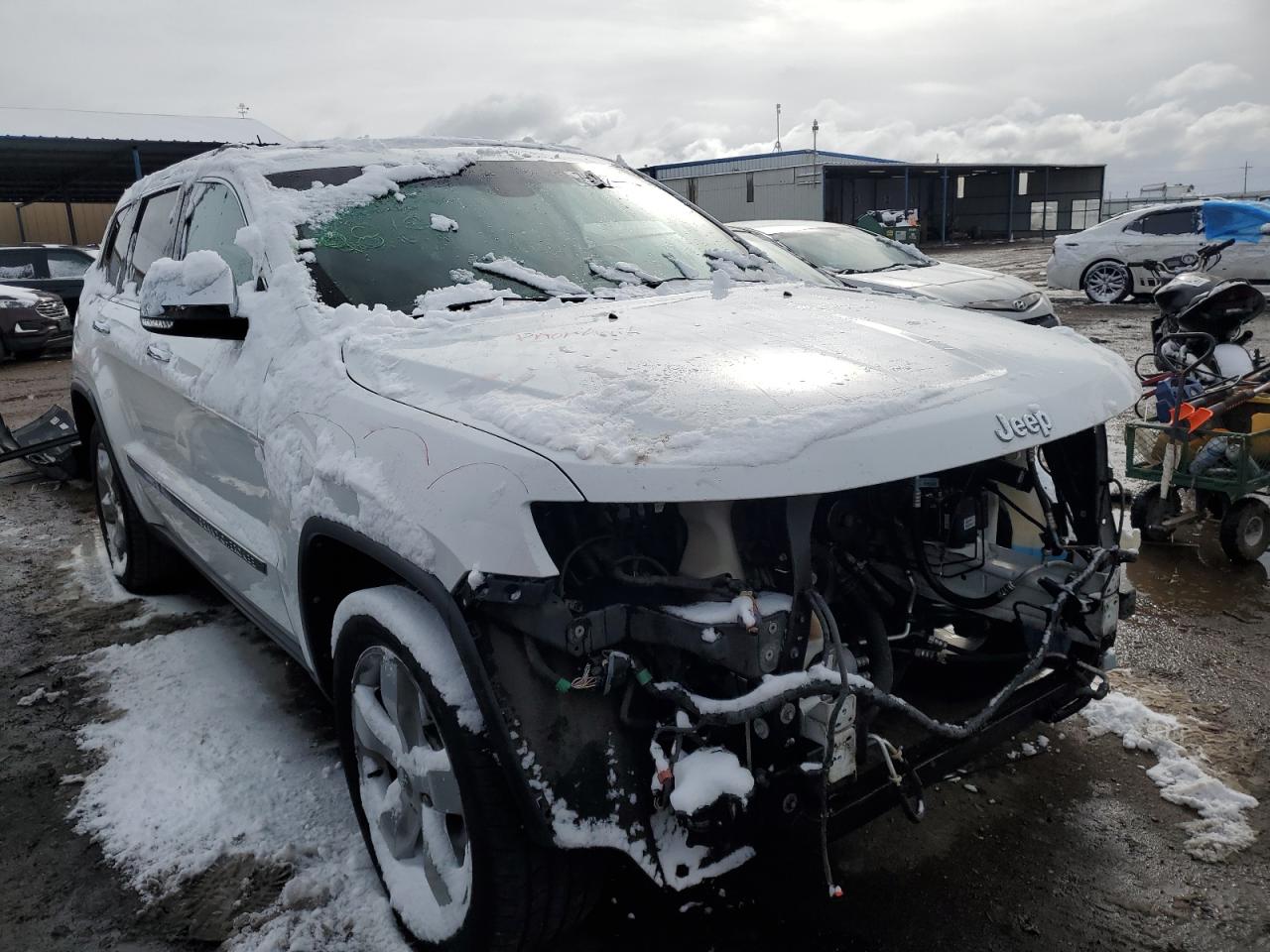 2013 Jeep Grand Cherokee VIN 1C4RJFCG4DC593947 Copart auction photo, front end damage thumbnail 4