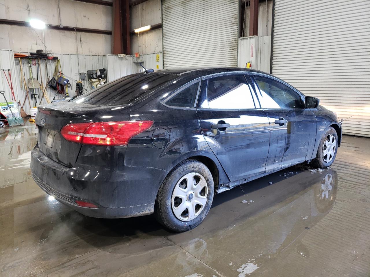 2017 Ford Focus VIN 1FADP3E22HL228686 Copart auction photo, front end / hail damage thumbnail 3