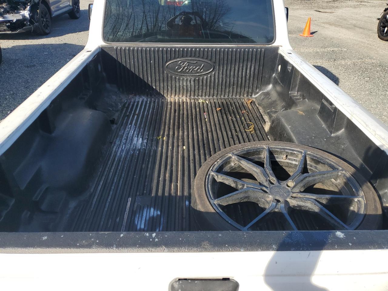 2006 Ford Ranger VIN 1FTYR10D06PA09007 Copart auction photo, vandalism damage thumbnail 10